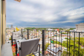 Top Floor Skyline 2BR in Versalles
